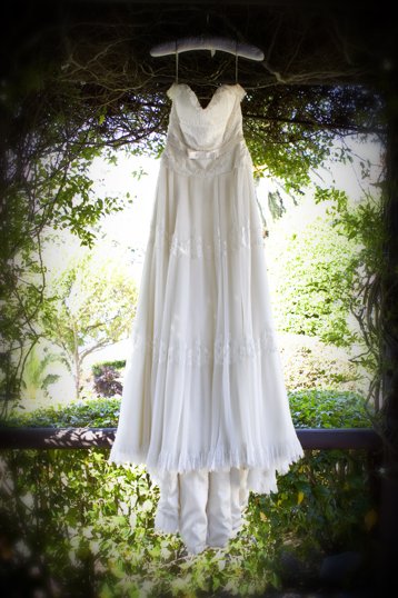 photo of finding dream wedding dress without breaking the wedding budget