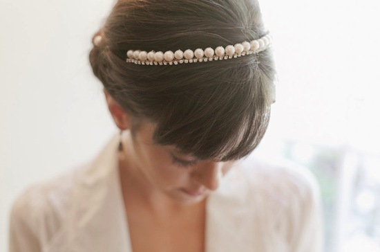 Pearl and rhinestone elegant bridal headband