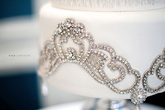 vintage wedding photography orlando photographers wedding cake detail