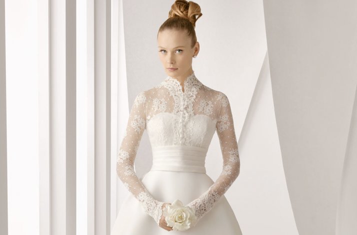 Sleeved-lace-wedding-dress-rosa-clara-bubble-skirt.full