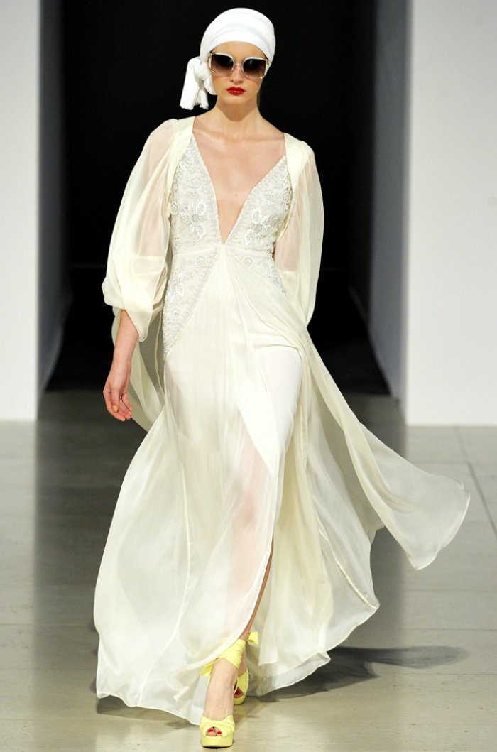 Temperley-london-wedding-dresses-spring-2012-bridal-gown-inspiration-3.full