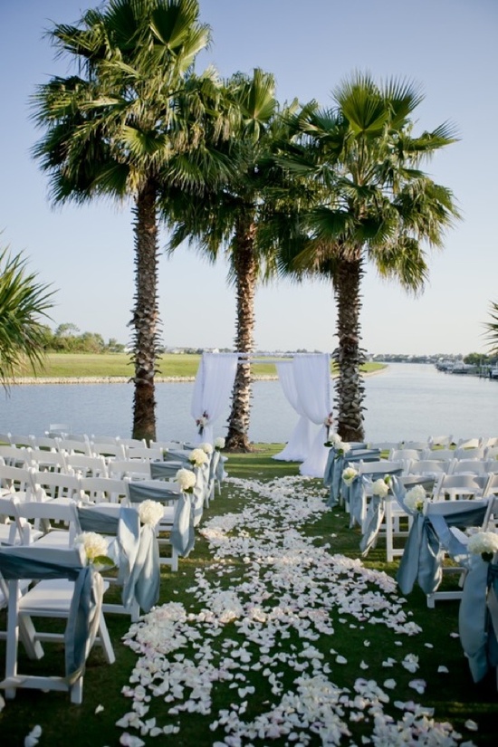 photo of Elegant and Chic Beach-Inspired Real Wedding