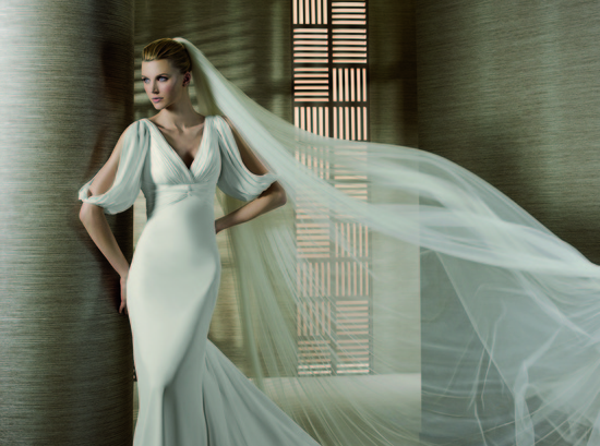 photo of La Sposa