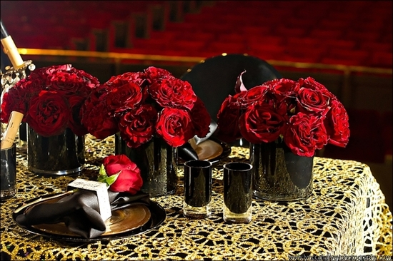 photo of 10 Secrets to Styling an Old Hollywood Wedding