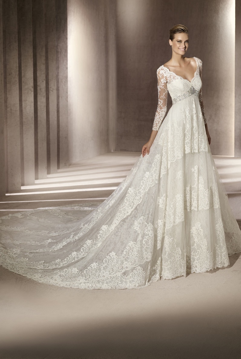 Wedding-dress-manuel-mota-2012-bridal-gowns-eclipse-ivory-sleeves-lace.full