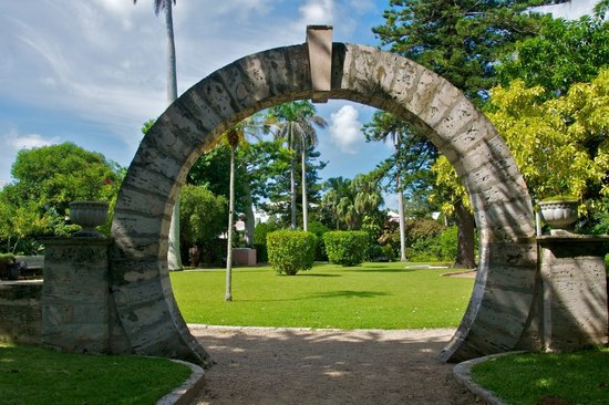 photo of Planning Your Dream Honeymoon to Bermuda