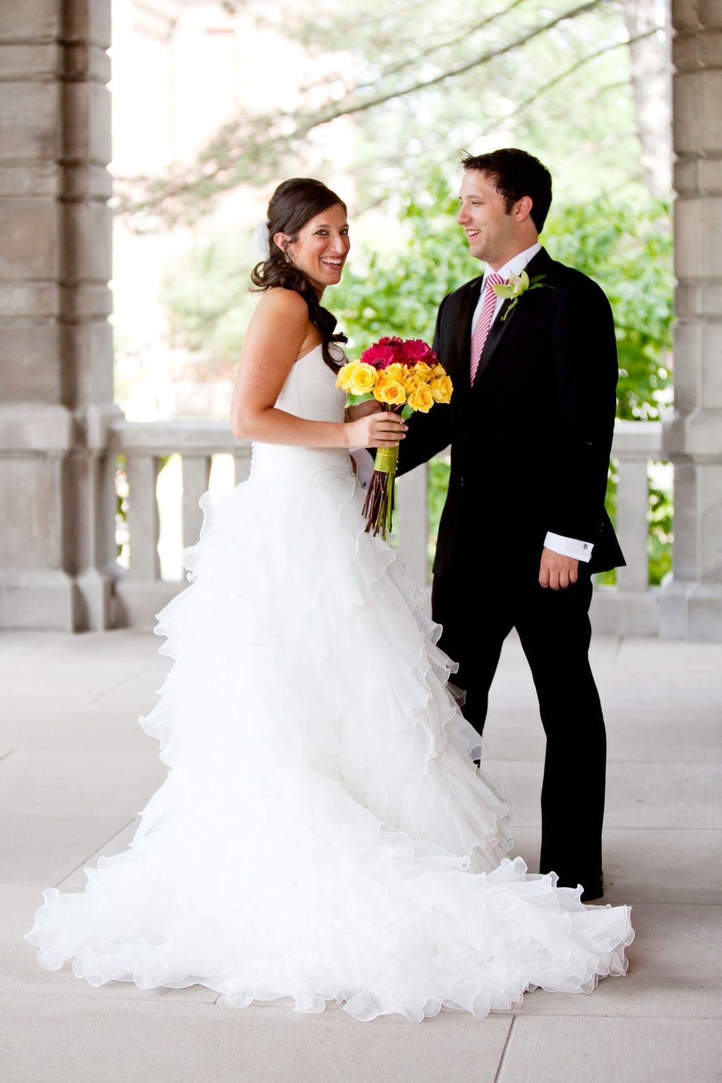 Colorful-diy-wedding-outdoor-ceremony.full