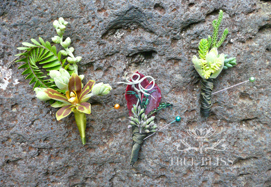 Inspired-boutonnieres-with-an-exotic-twist.full