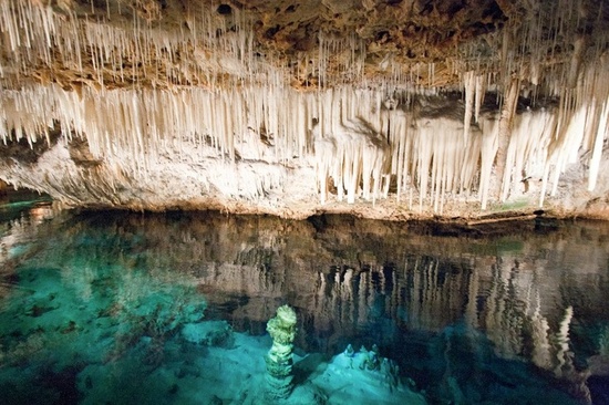 photo of The Perfect Bermuda Honeymoon—Guide to Adventure