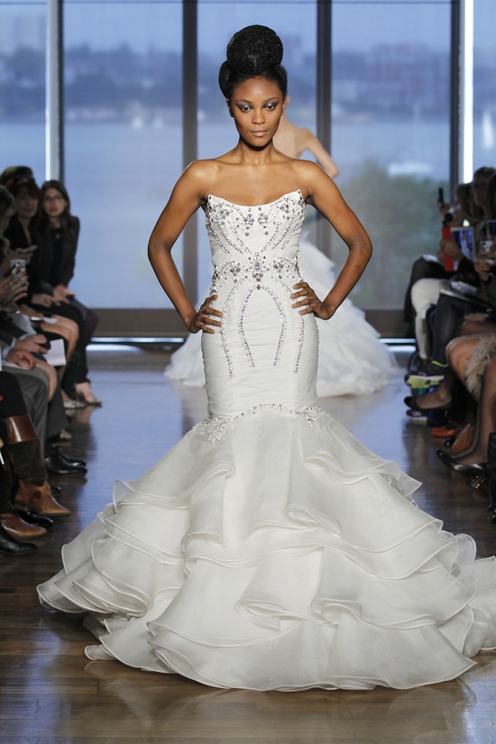 photo of Aura by Ines Di Santo 2014 Couture Collection