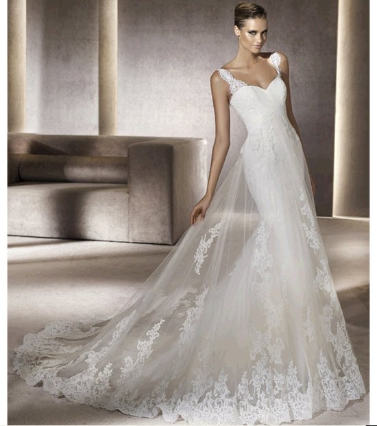 photo of Pronovias