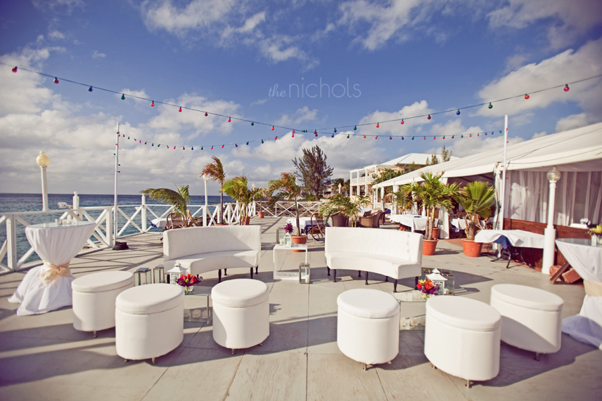 Outdoor-destination-wedding-featured-weddings-lounge-reception.full