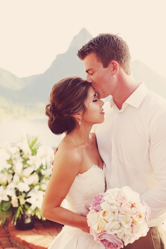 Real wedding kiss in the Caribbean