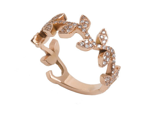Nature-inspired rose gold diamond engagement ring
