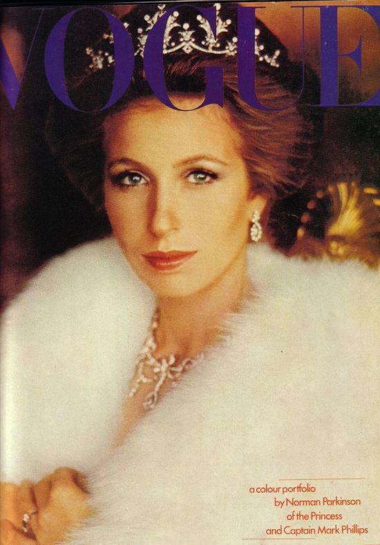 photo of Royal Wedding Dresses of Great Britain: Princess Anne