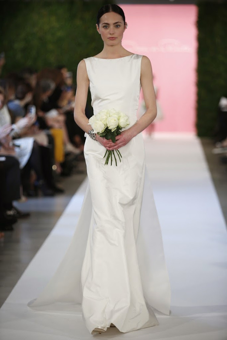 Minimalist_wedding_gown_from_oscar_de_la_renta.full