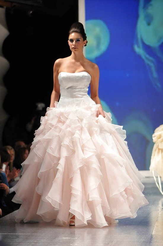 photo of 2011 Wedding Dress Designer Spotlight- Luly Yang