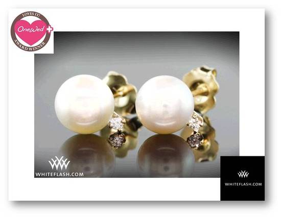 photo of Savvy Steals Giveaway: Pearl and Diamond Earrings from Whiteflash!