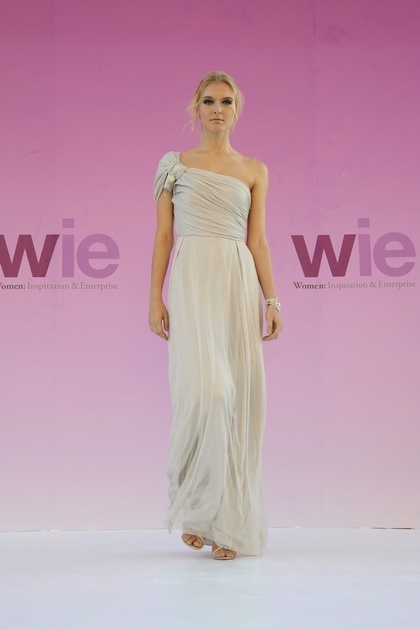 photo of Discounted Designer Wedding Dresses: A Once in a Lifetime Opportunity