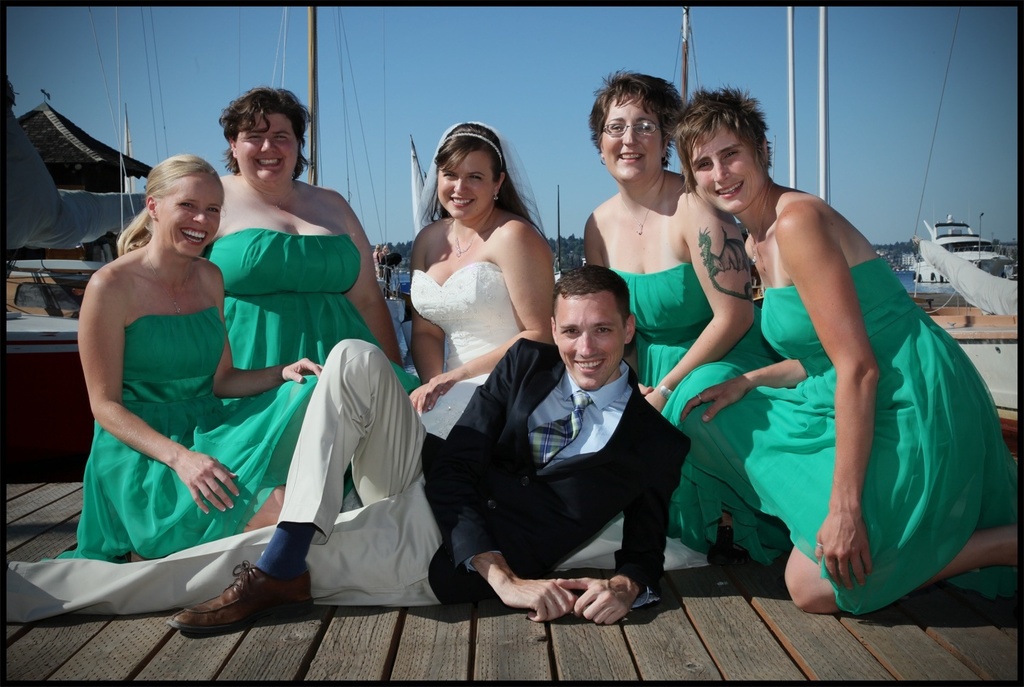 Bridalparty_0.full