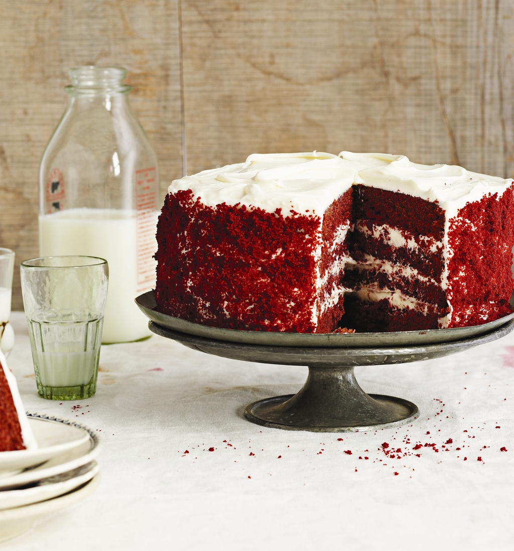 Red-velvet-wedding-cake-or-rehearsal-dinner-bridal-shower-dessert-how-to-recipe.full