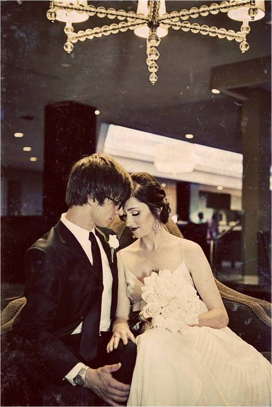 photo of Real Wedding Inspiration: Contemporary Yet Timeless In Saint Louis, MO