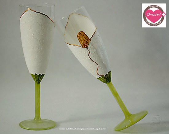 photo of Savvy Steals Weekly Giveaway: Win A Pair Of Custom Hand Painted Champagne Toasting Flutes!