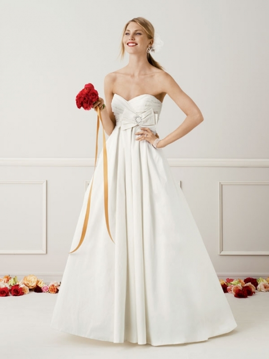 photo of Hot Off The Bridal Runway: New Wedding Dresses From Davids Bridal