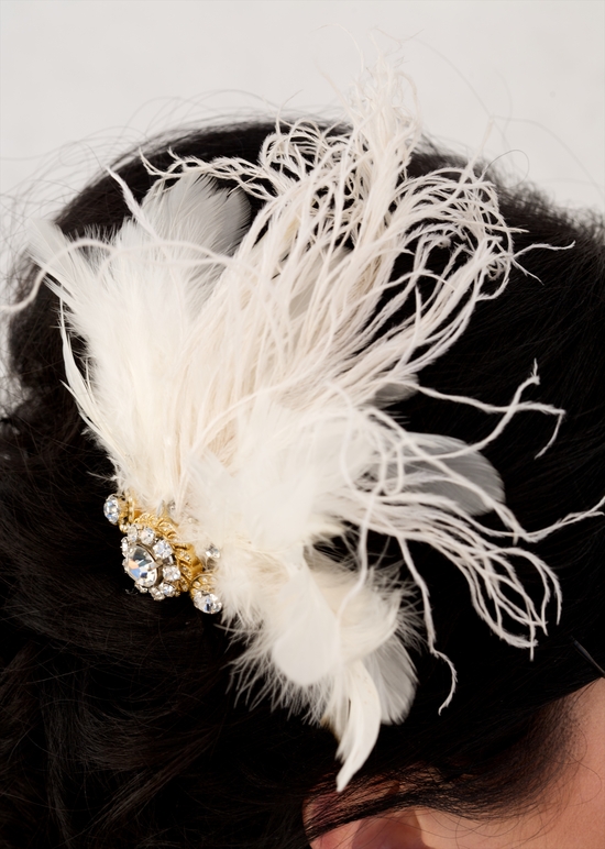 photo of Savvy Steals Giveaway Winner: Vintage-Chic Refashioned Bridal Hair Piece!