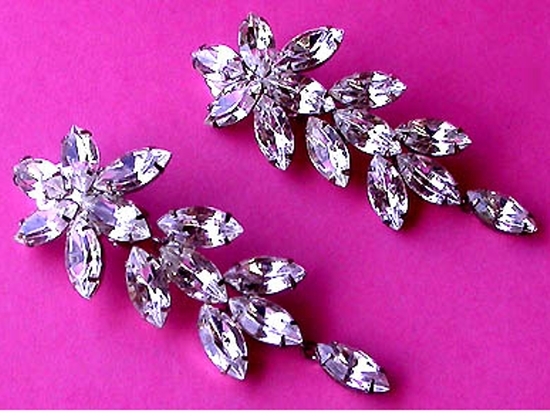 photo of Recycled Bride: Vintage Jewels for the Green Bride