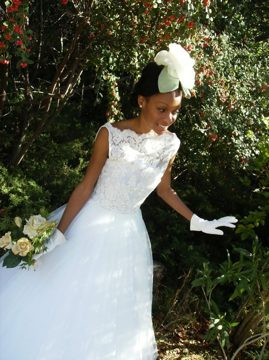 photo of Bride Chic: Glam Up Your Bridal Look With Gloves