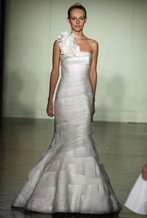 photo of Bubbly Bride: WEDDING DRESSES WANTED