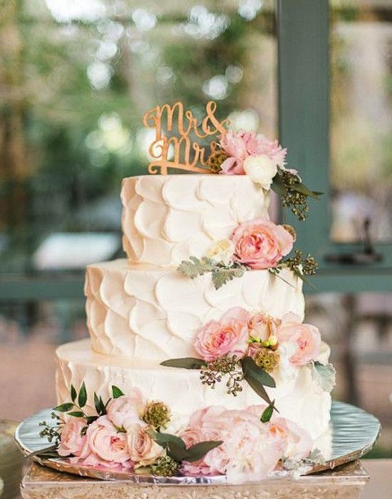 Blush Cakes