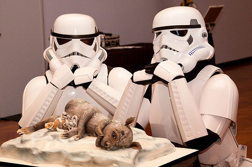 photo of Star Wars Themed Groom's Cake, Hitch it or Ditch it?