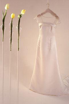 photo of Bride Chic: FINDING YOUR CHIC FACTOR