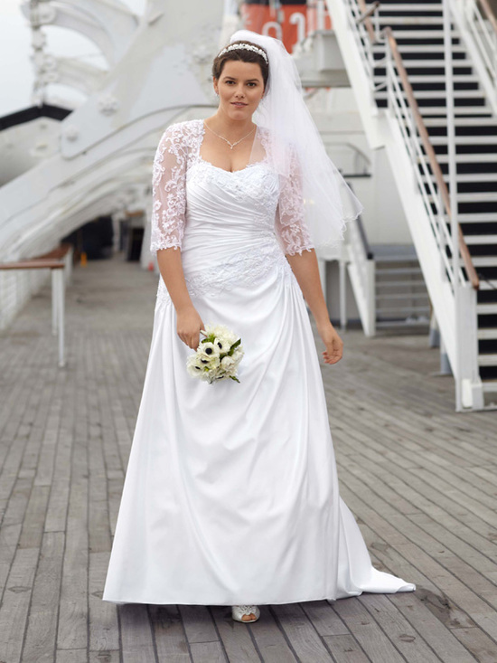 photo of David's Bridal Woman 9WG2349 Dress