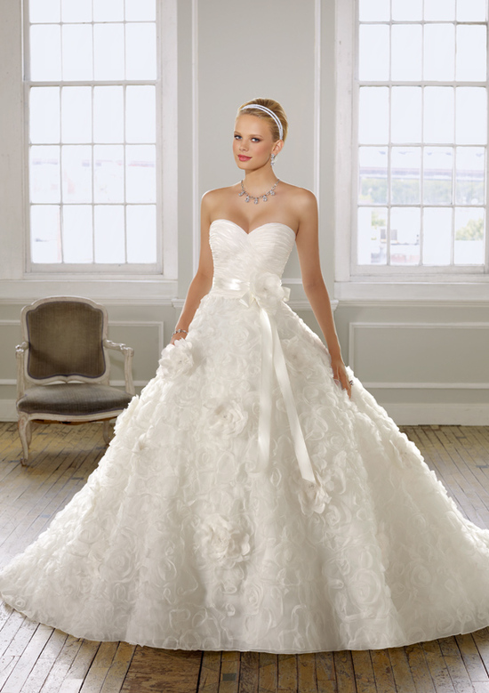 photo of 1601 Dress