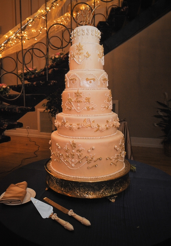photo of Victoria Wedding Cake