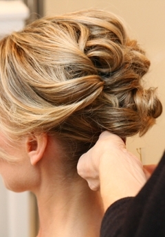 Bridal-hairstyle-updo-curls-pinned-all-up-blonde-bride.full