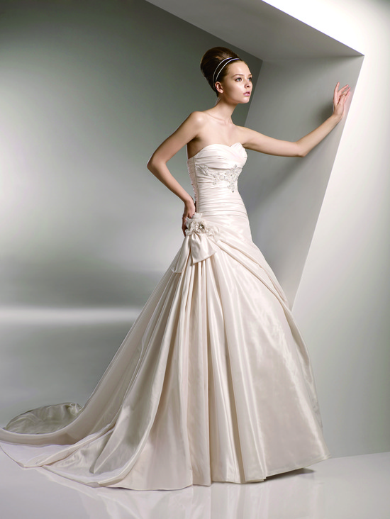 photo of 2101 Dress
