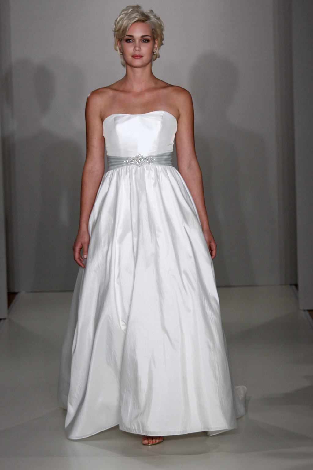 Alfred_angelo_style_2085f.full