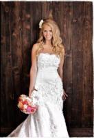 photo of Angela Tam | Makeup Artist and Hair Design Team | Airbrush Makeup & Hair Extenstion Specialist | So California