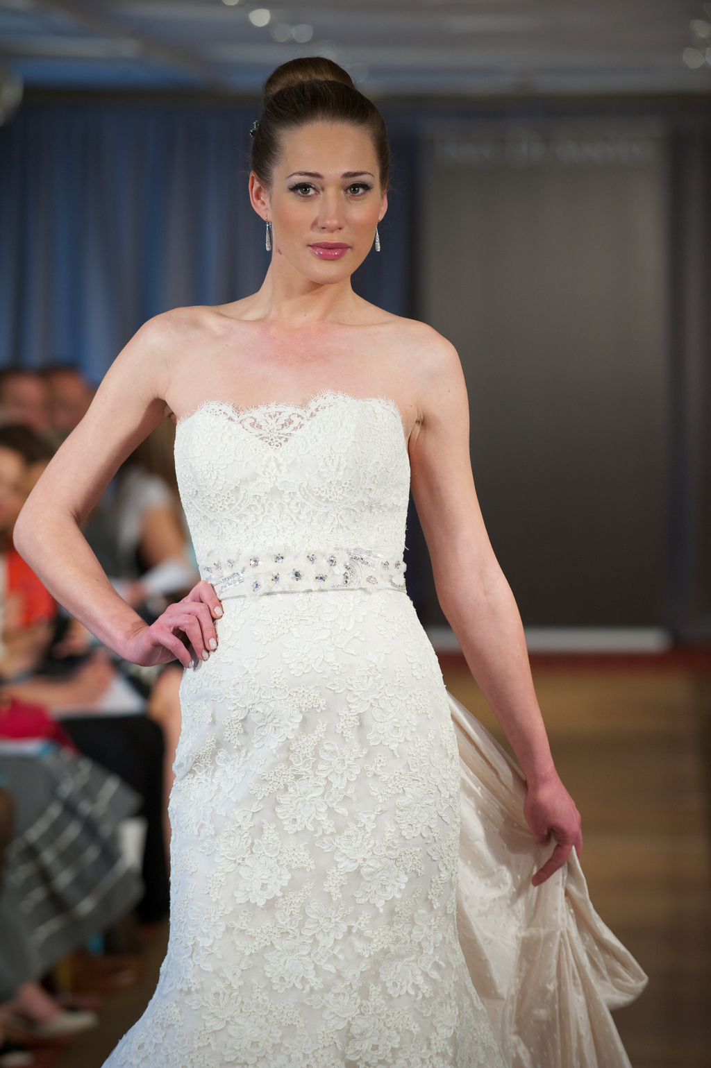 2013-wedding-dress-by-ines-di-santo-lace-romantic.full