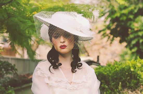 photo of Vintage-inspired wedding hat