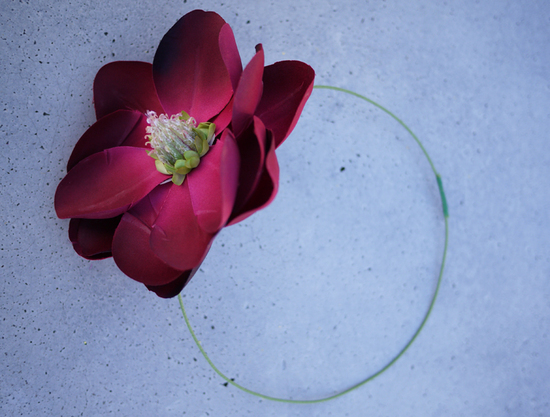 photo of DIY wedding project bridal headband with flower 1
