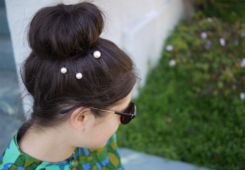 Wedding-hair-accessories-diy-bridal-projects-pearl-pins-4.full