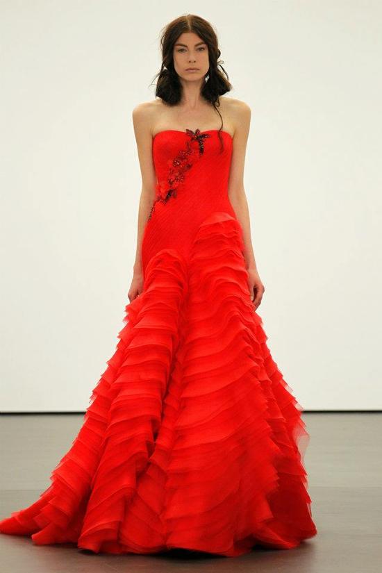 photo of Vera Wang Sees Red for Spring 2013 Brides