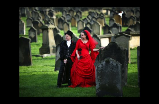 photo of wacky wedding photos weird crazy weddings friday the 13th cemetary wedding