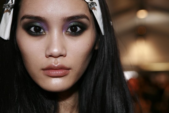 bridal beauty trends 2012 peacock eyes bold wedding makeup Roberto Cavalli