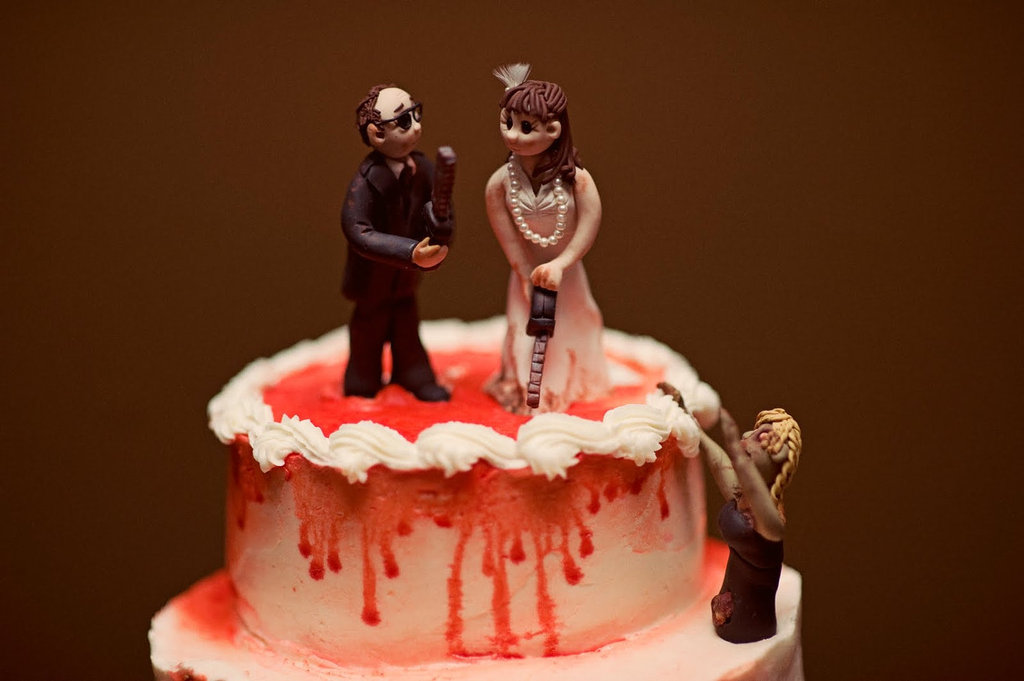 Chilling-bride-and-groom-wedding-cake-topper.full